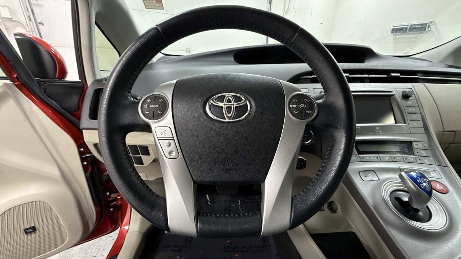 Thumbnail: 2013 Toyota Prius - 15