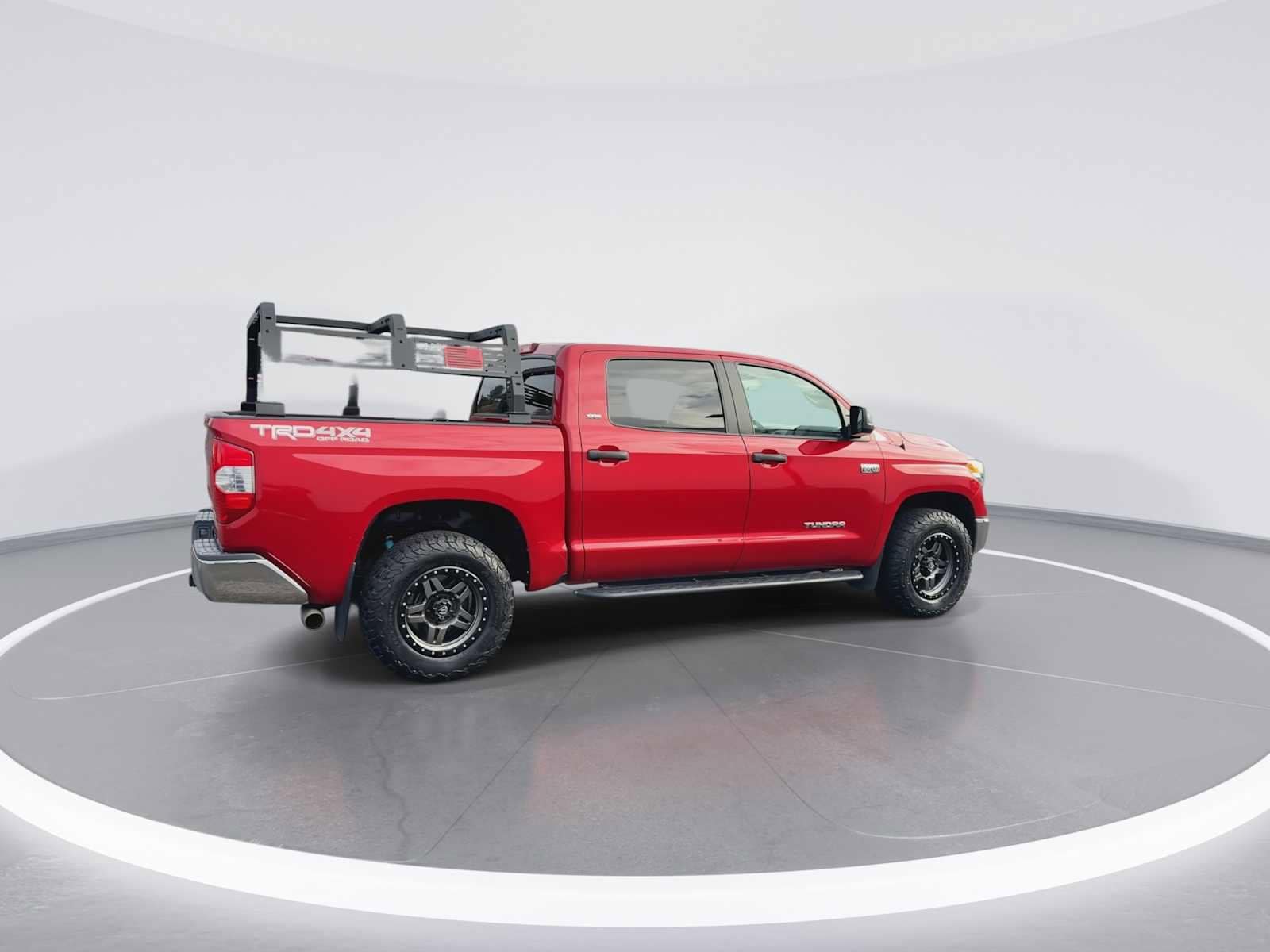 Thumbnail: 2017 Toyota Tundra - 8