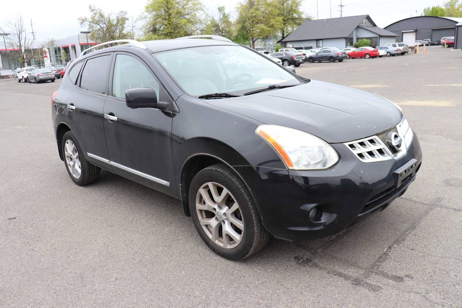 Thumbnail: 2012 Nissan Rogue - 3