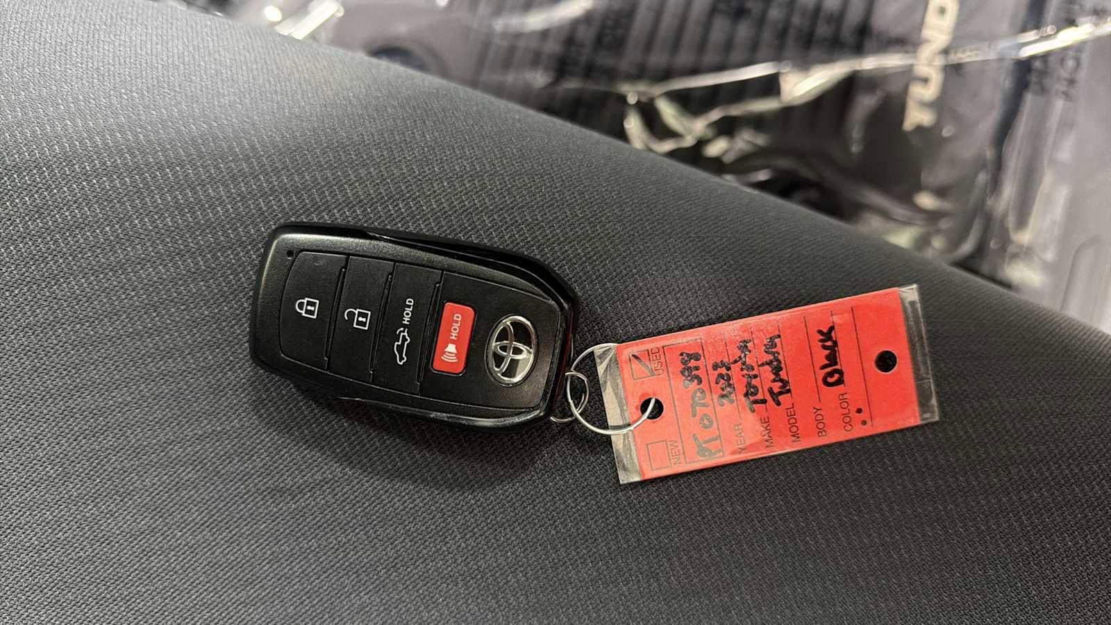 Thumbnail: 2023 Toyota Tundra - 31