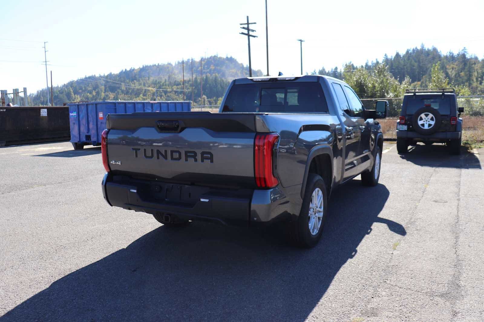 Thumbnail: 2022 Toyota Tundra - 5