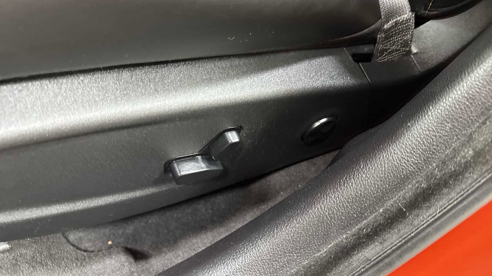 Thumbnail: 2018 Dodge Charger - 14