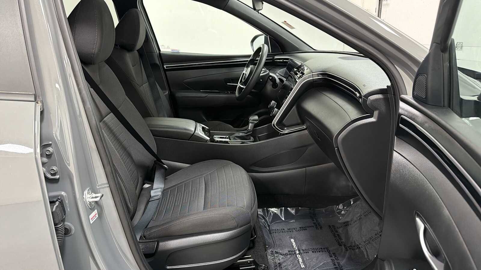 Thumbnail: 2023 Hyundai Santa Cruz - 29