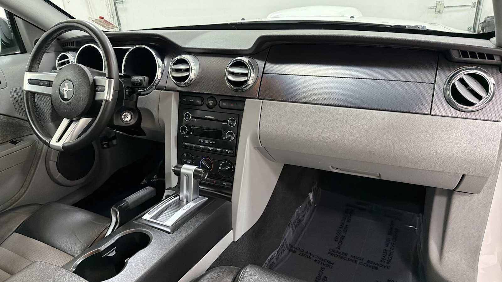 Thumbnail: 2008 Ford Mustang - 24