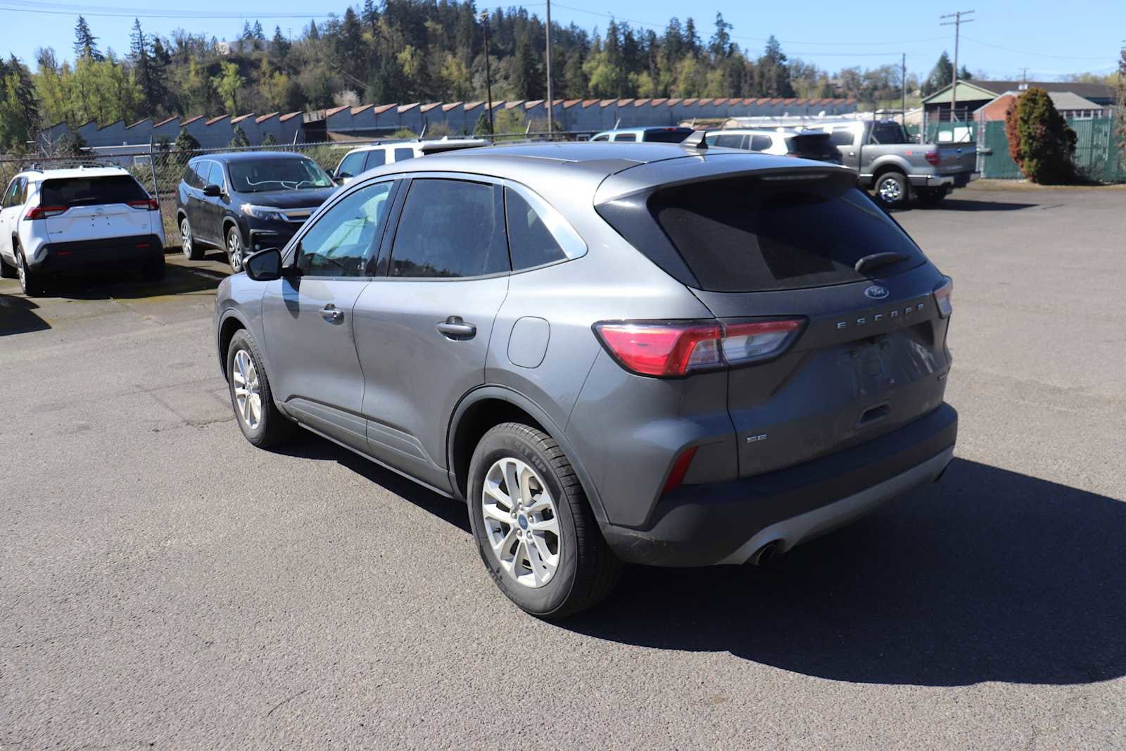 Thumbnail: 2021 Ford Escape - 7