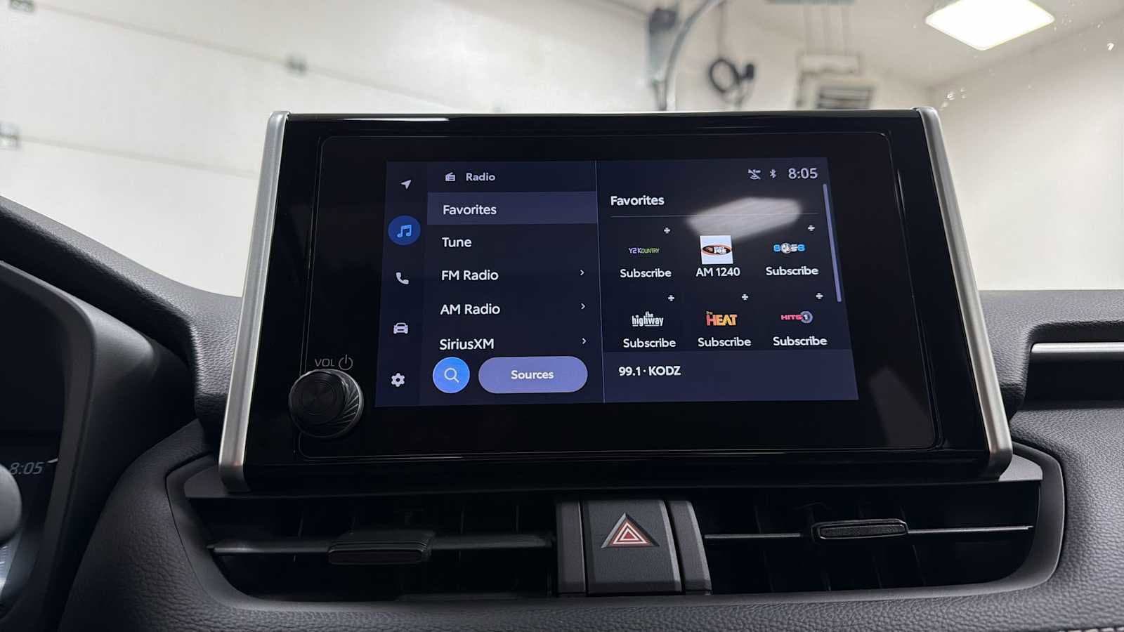 Thumbnail: 2025 Toyota RAV4 - 18