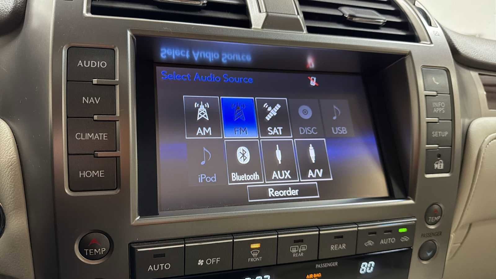 Thumbnail: 2019 Lexus GX - 18