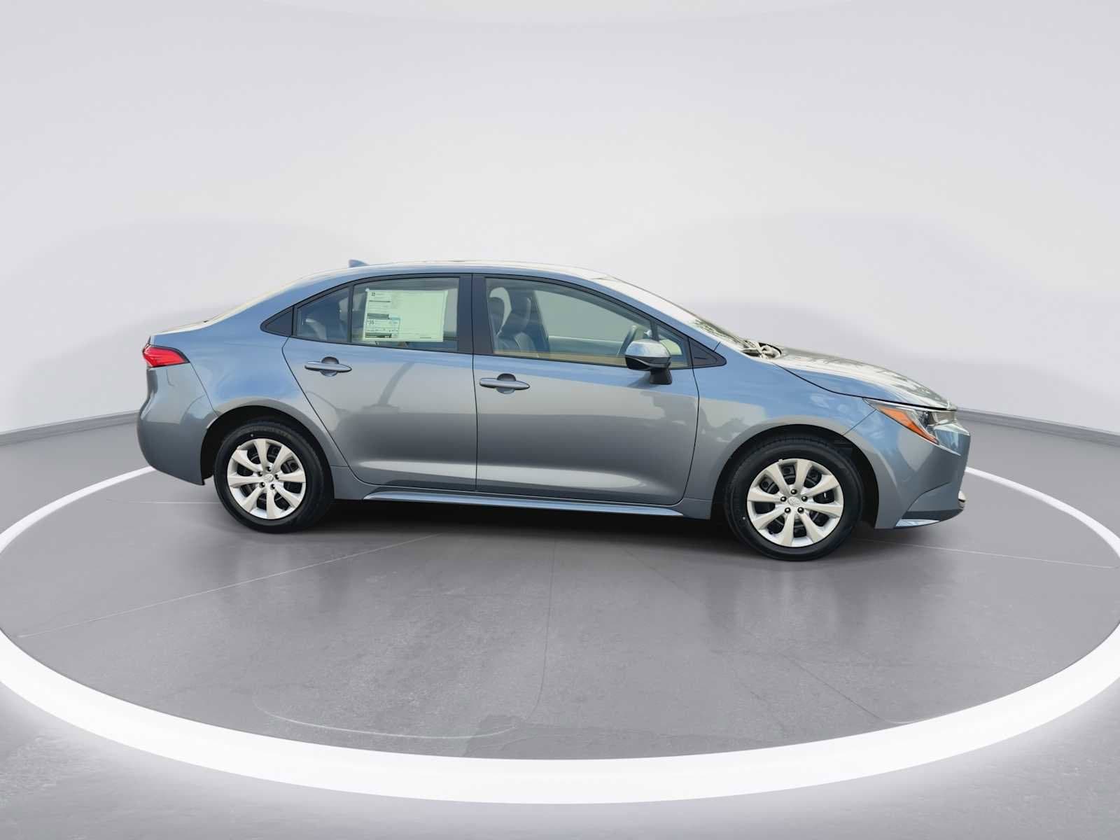 Thumbnail: 2026 Toyota Corolla - 9