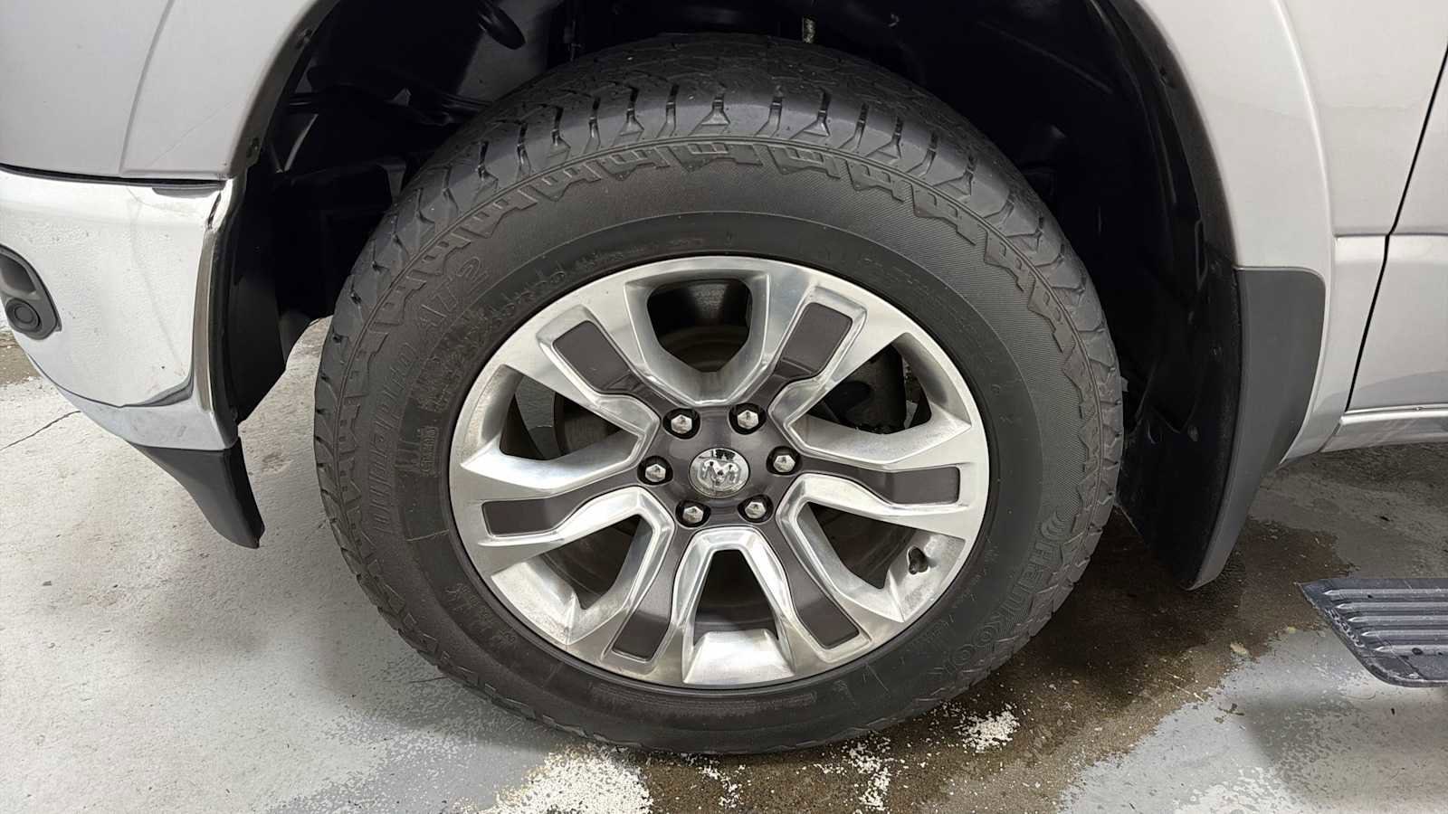 Thumbnail: 2020 RAM 1500 - 10