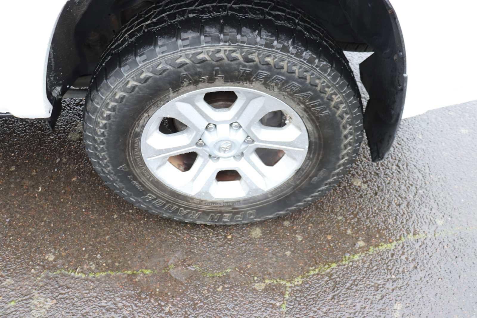 Thumbnail: 2015 Toyota 4Runner - 9