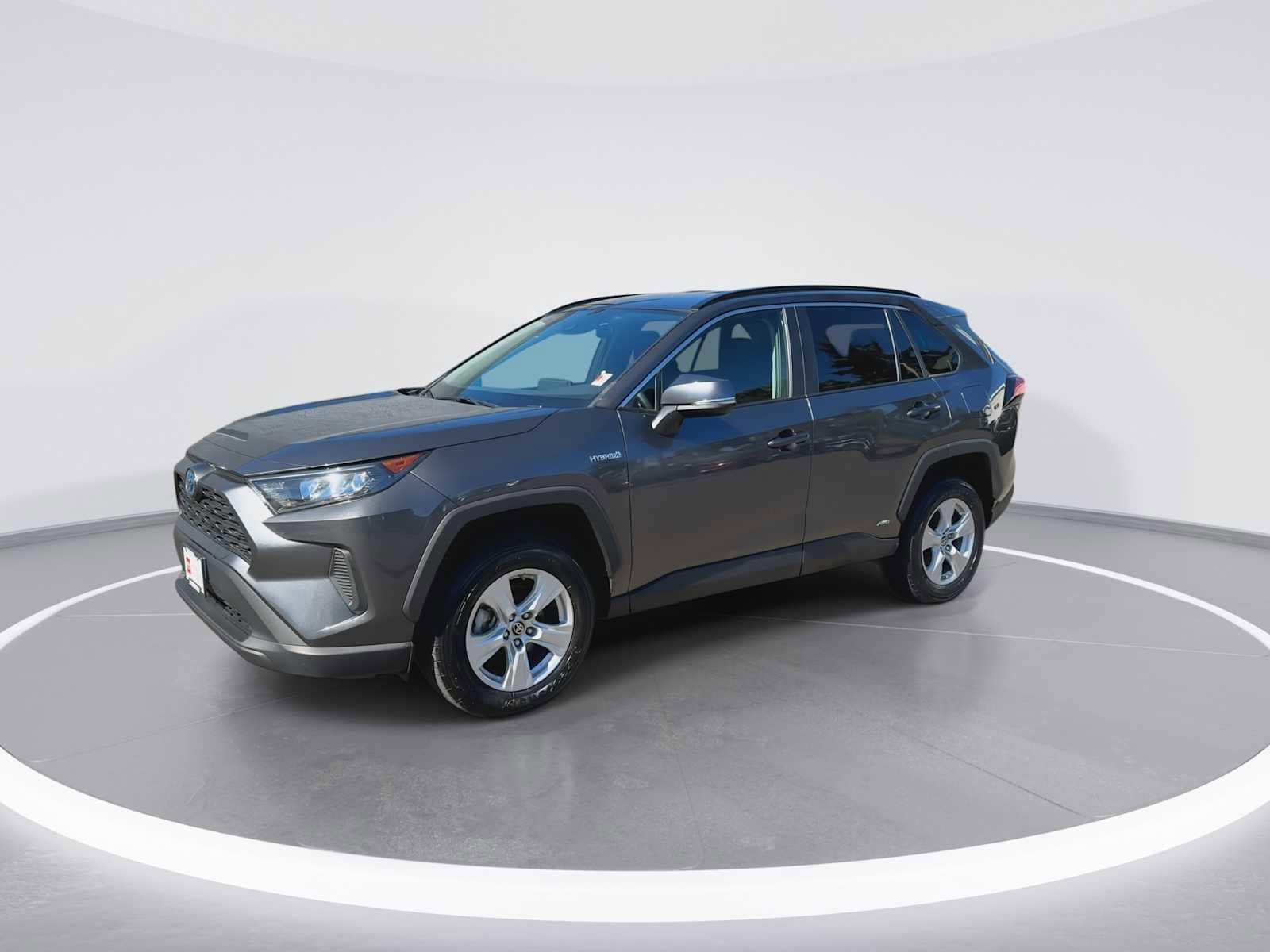 Thumbnail: 2021 Toyota RAV4 - 4
