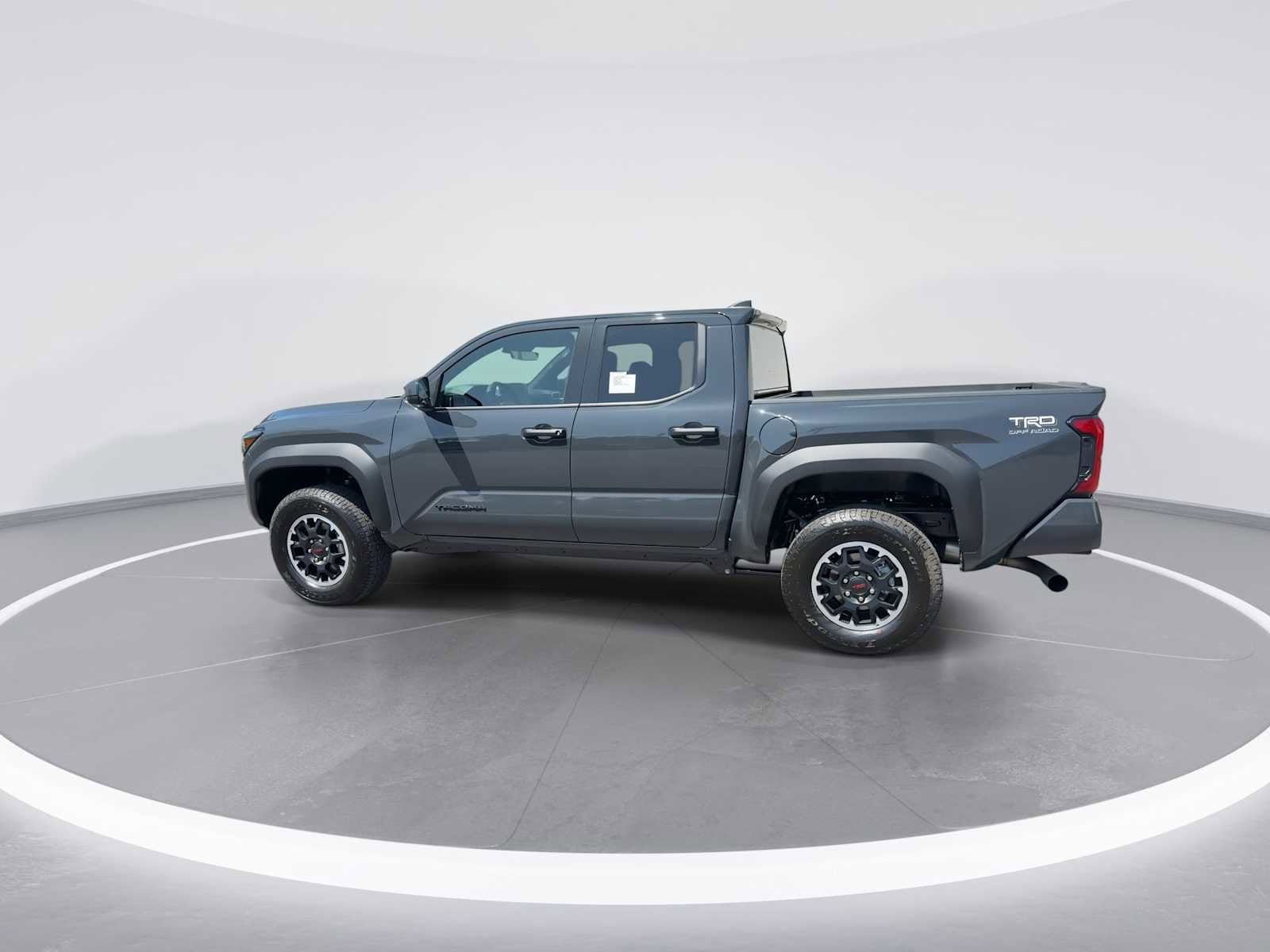 2025 Toyota Tacoma TRD Off-Road 5