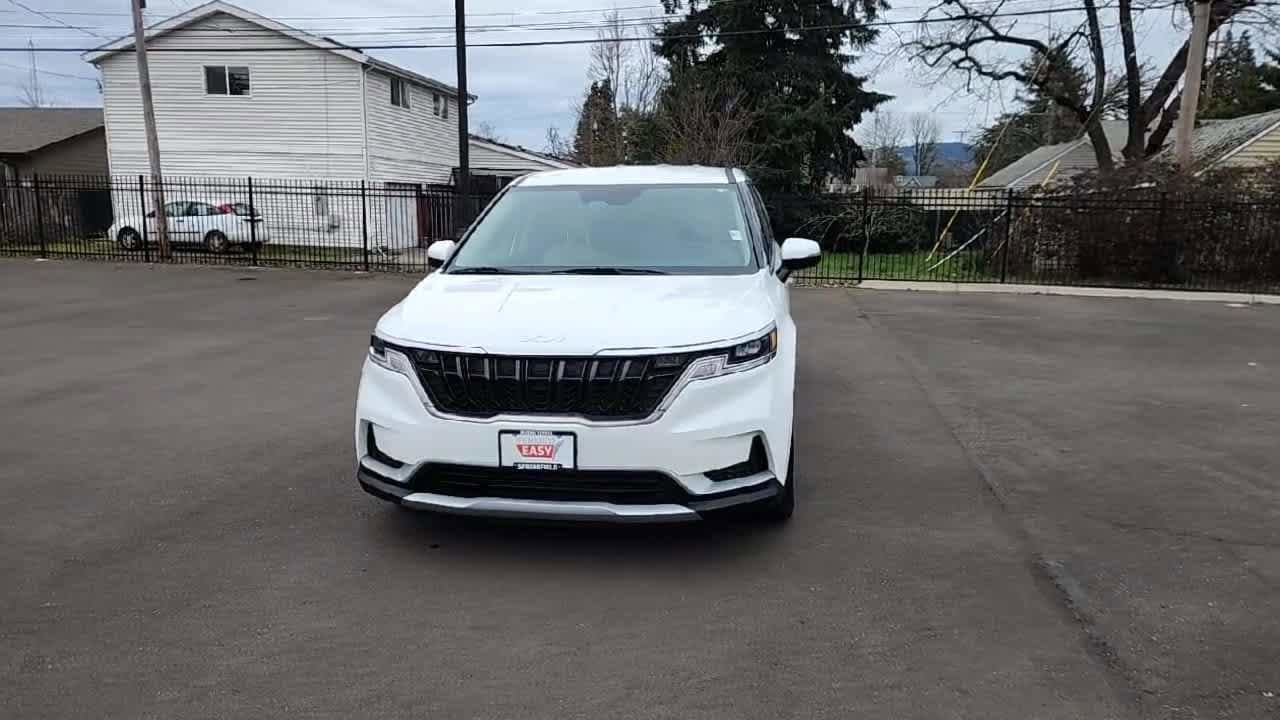 Thumbnail: 2024 Kia Carnival - 3