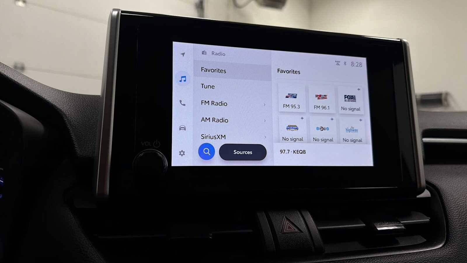 Thumbnail: 2023 Toyota RAV4 - 18