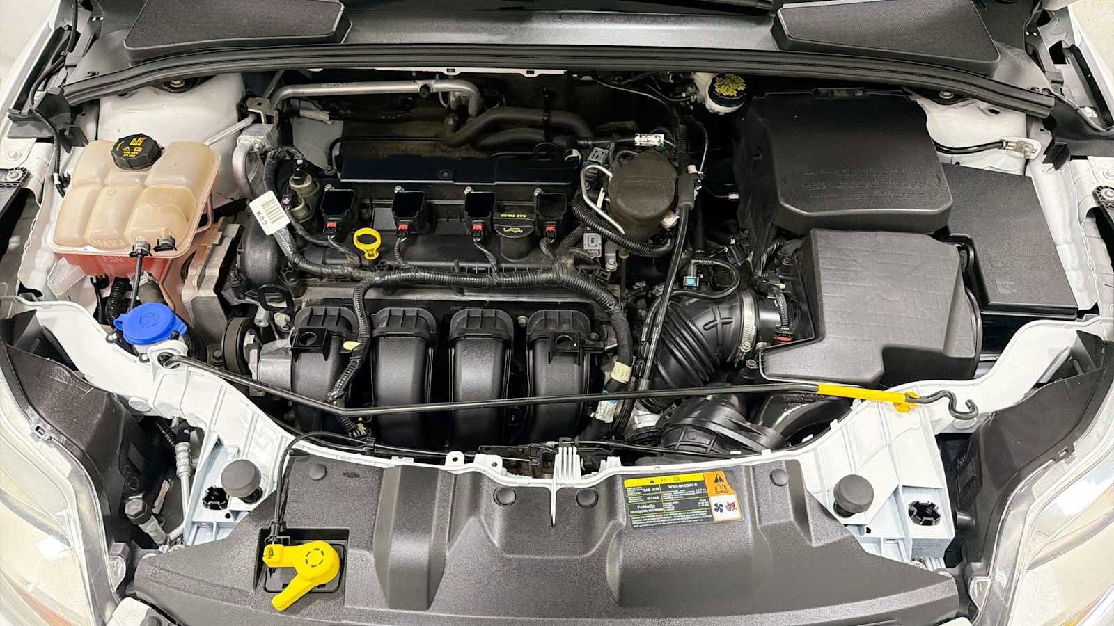 Thumbnail: 2014 Ford Focus - 28
