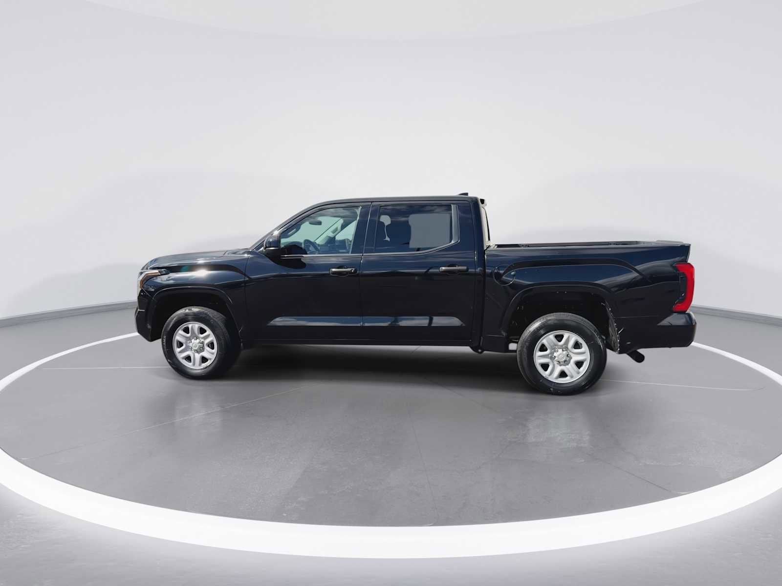 Thumbnail: 2023 Toyota Tundra - 5