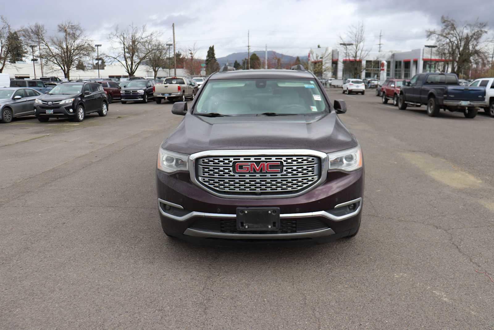 Thumbnail: 2017 GMC Acadia - 2