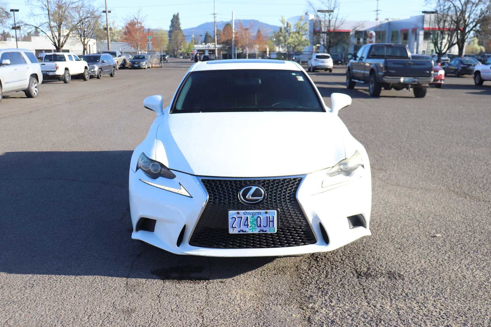 Thumbnail: 2014 Lexus IS - 2