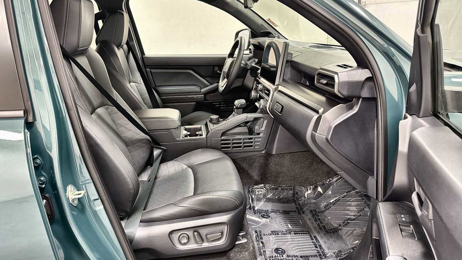 Thumbnail: 2025 Toyota 4Runner - 29