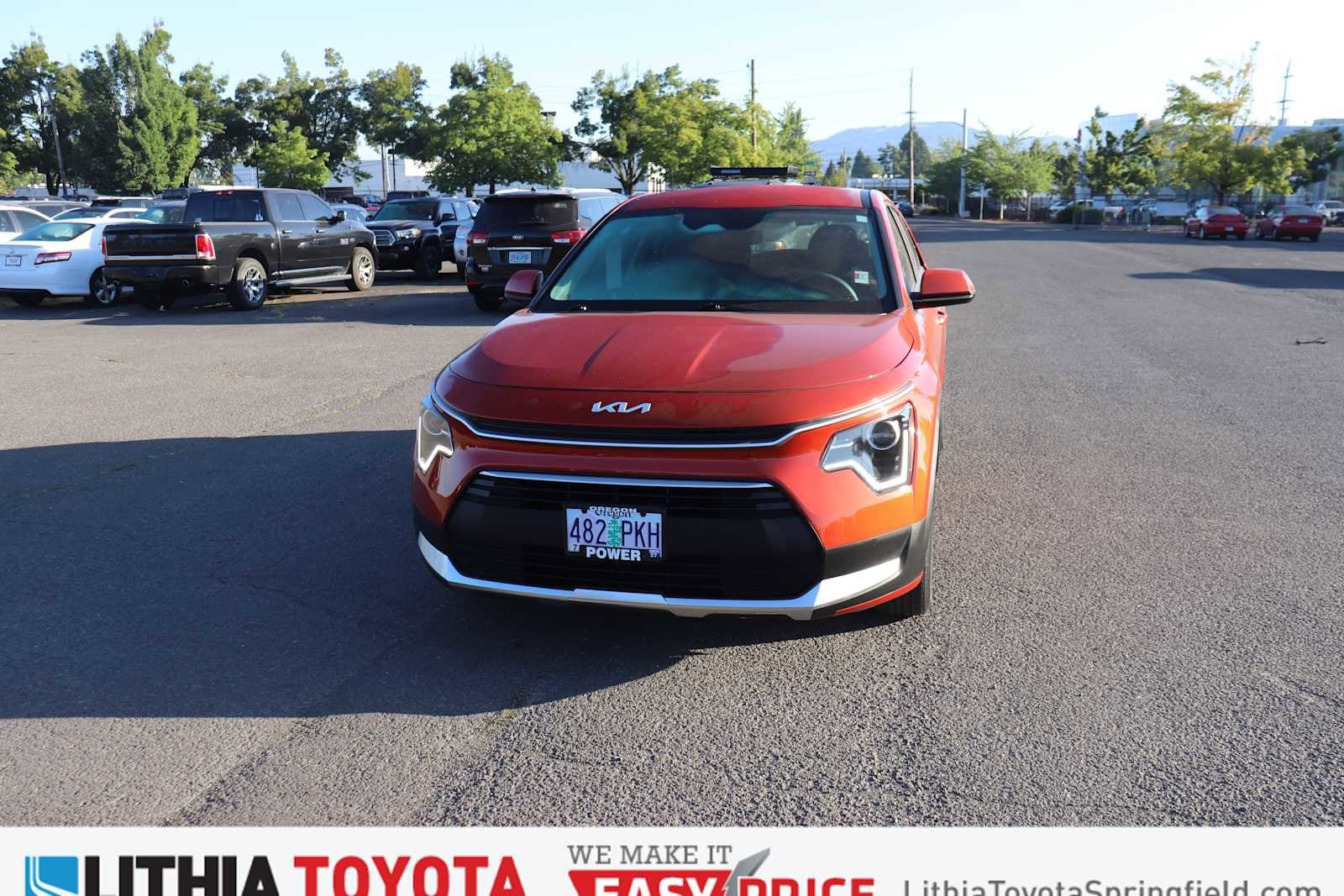 Thumbnail: 2023 Kia Niro - 1