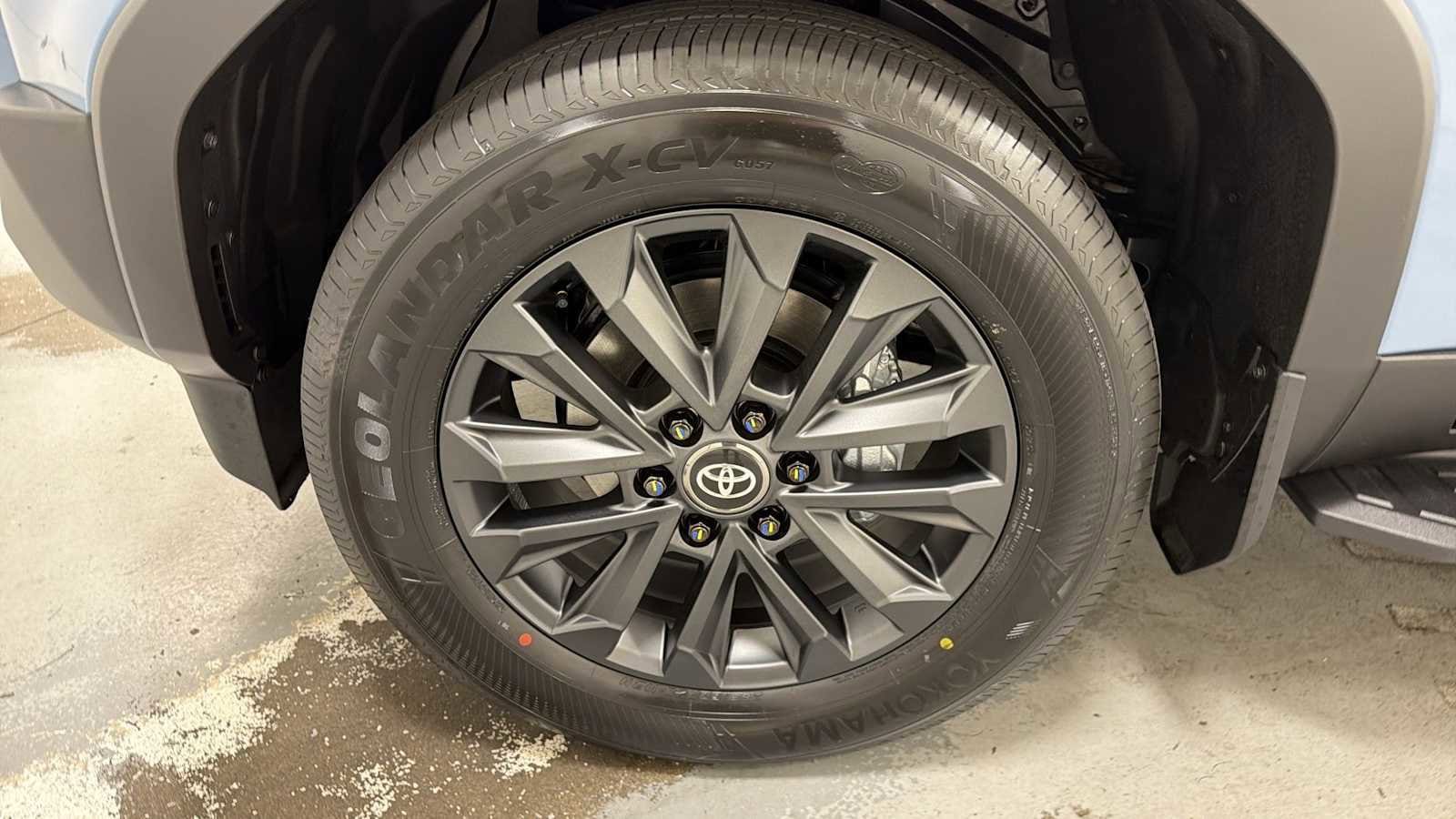 Thumbnail: 2026 Toyota Land Cruiser - 10