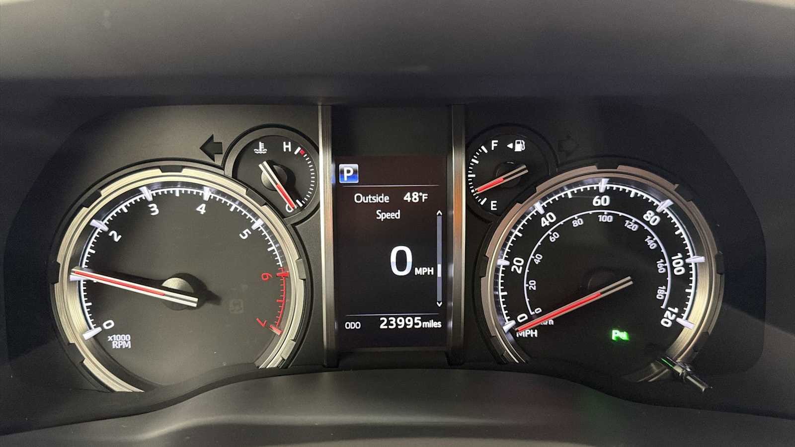 Thumbnail: 2020 Toyota 4Runner - 17