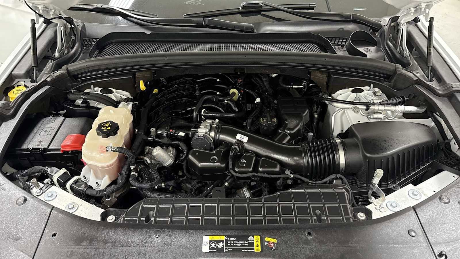 Thumbnail: 2021 Jeep Grand Cherokee L - 32