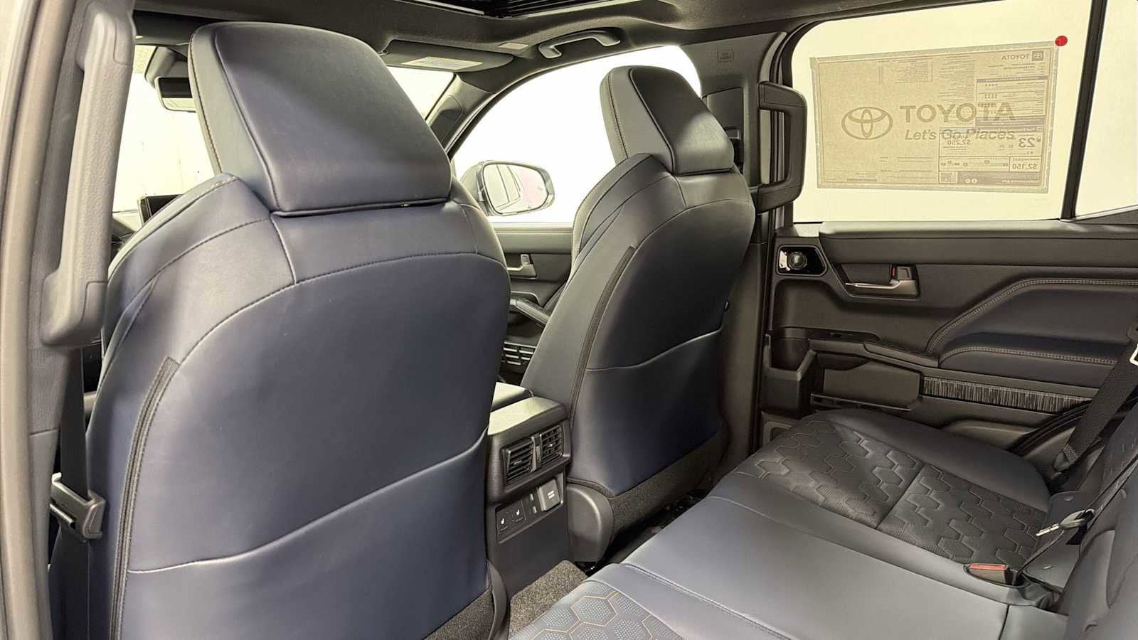 Thumbnail: 2026 Toyota 4Runner - 26