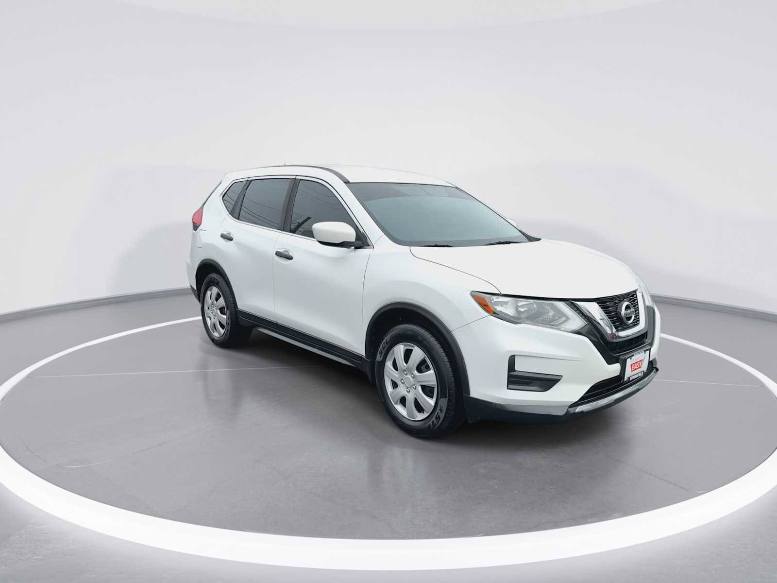 Thumbnail: 2017 Nissan Rogue - 2