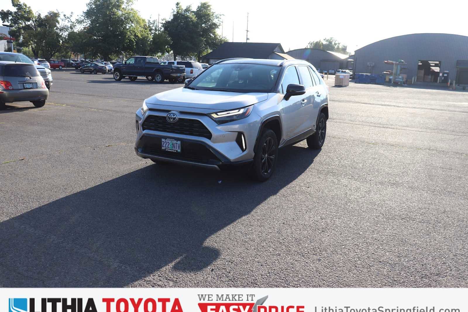 Thumbnail: 2022 Toyota RAV4 - 1