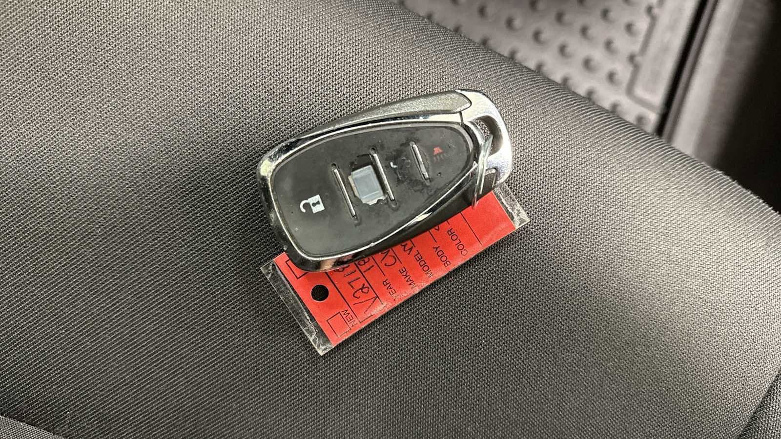 Thumbnail: 2018 Chevrolet Malibu - 30