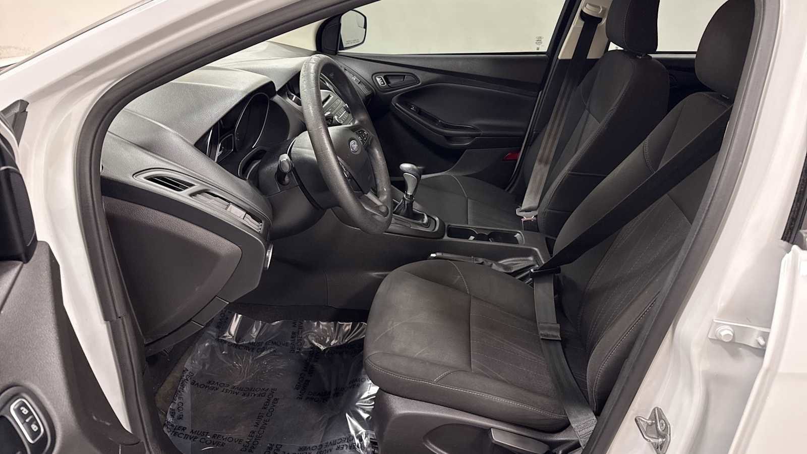 Thumbnail: 2017 Ford Focus - 13