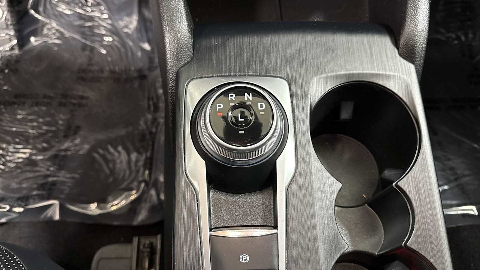 Thumbnail: 2022 Ford Escape - 22