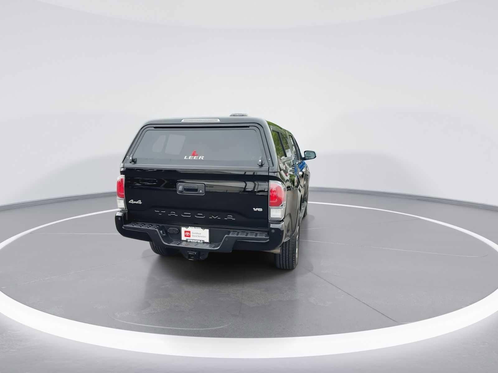 Thumbnail: 2023 Toyota Tacoma - 7