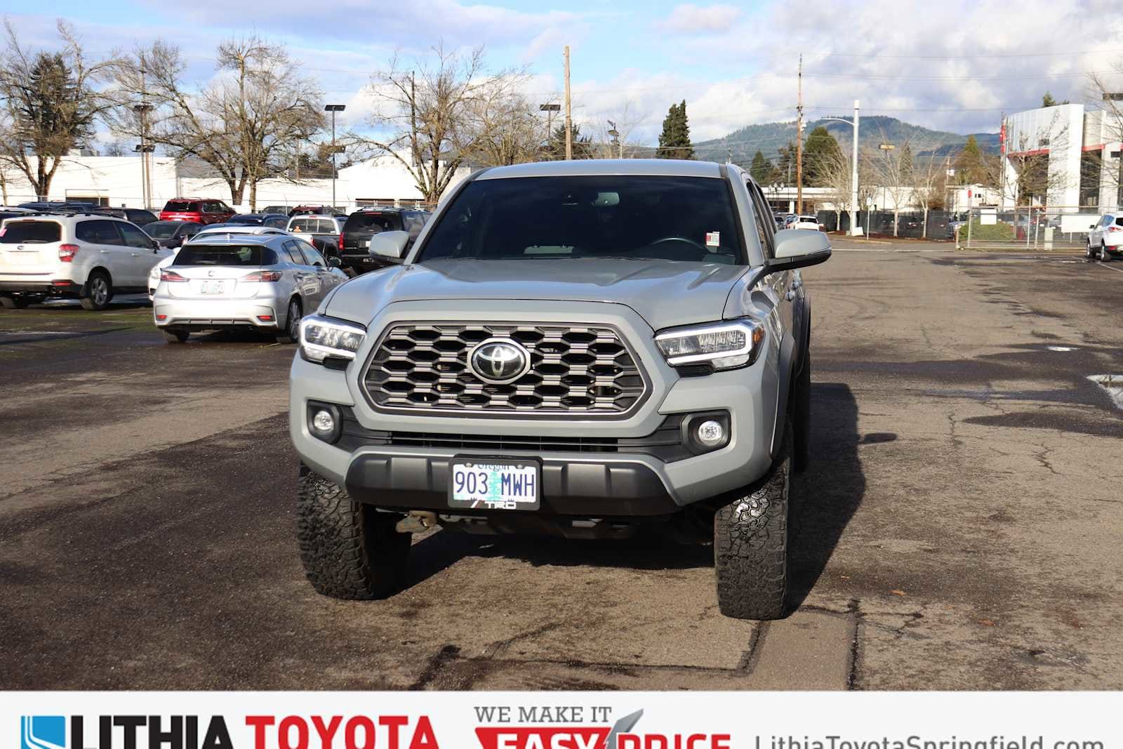 2021 Toyota Tacoma TRD Off Road's photo