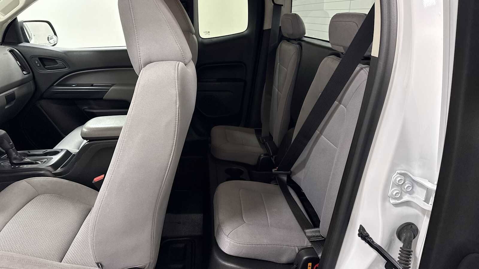 Thumbnail: 2018 GMC Canyon - 23