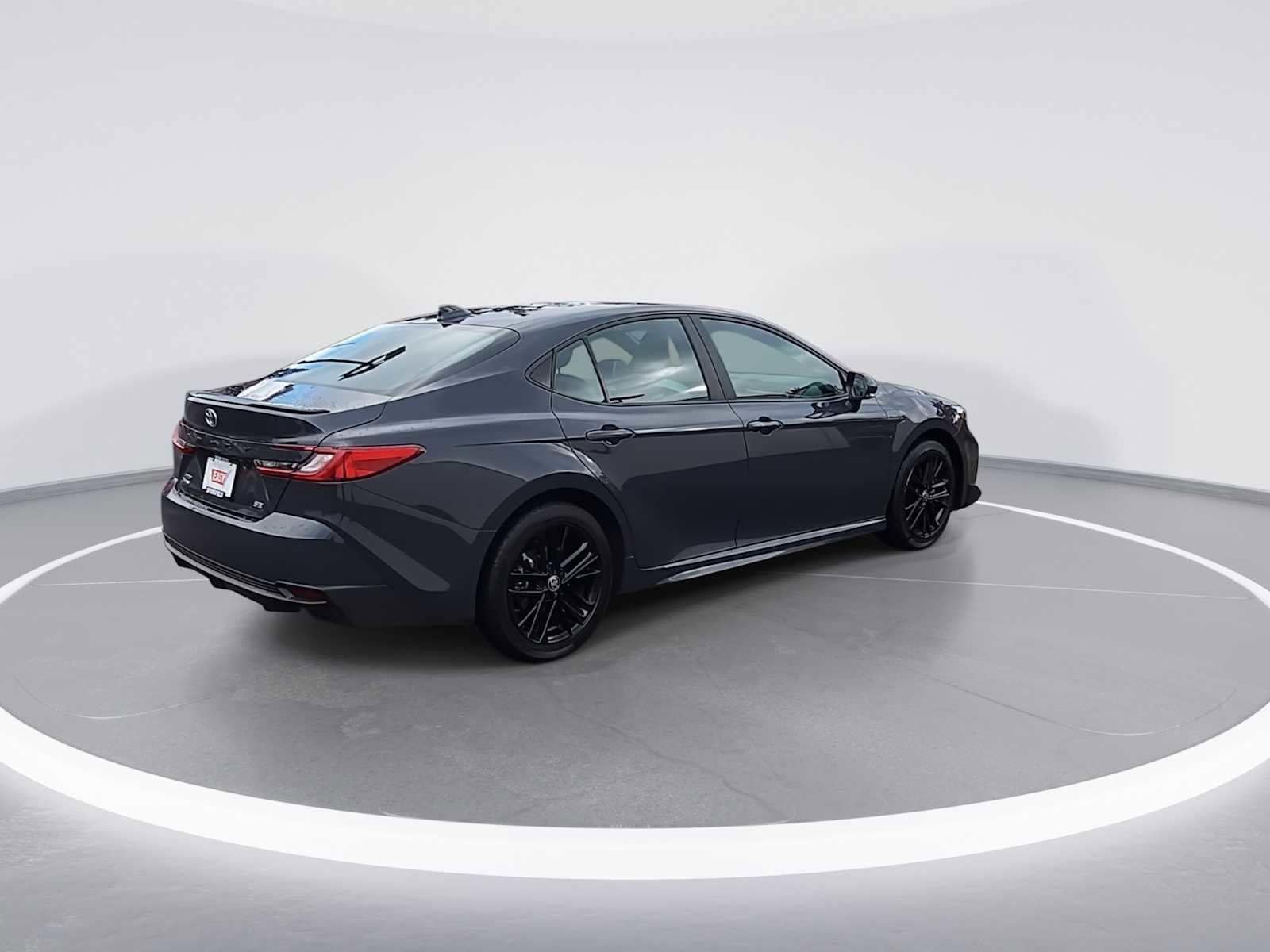 Thumbnail: 2025 Toyota Camry - 8