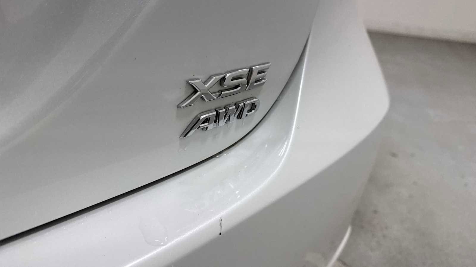 Thumbnail: 2023 Toyota Camry - 28