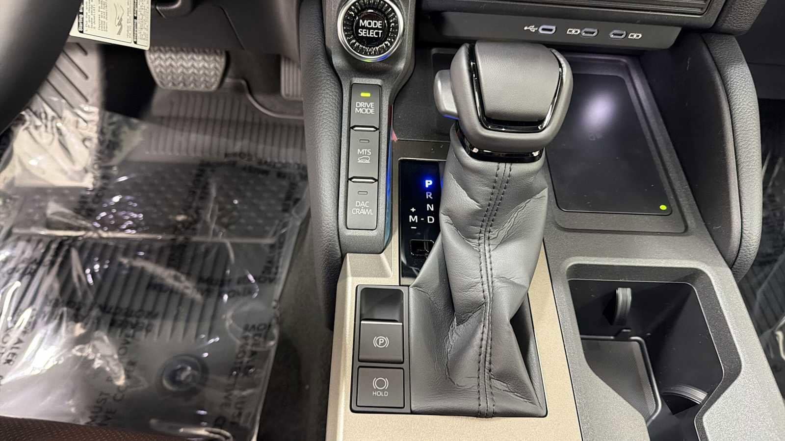 Thumbnail: 2026 Toyota Land Cruiser - 22