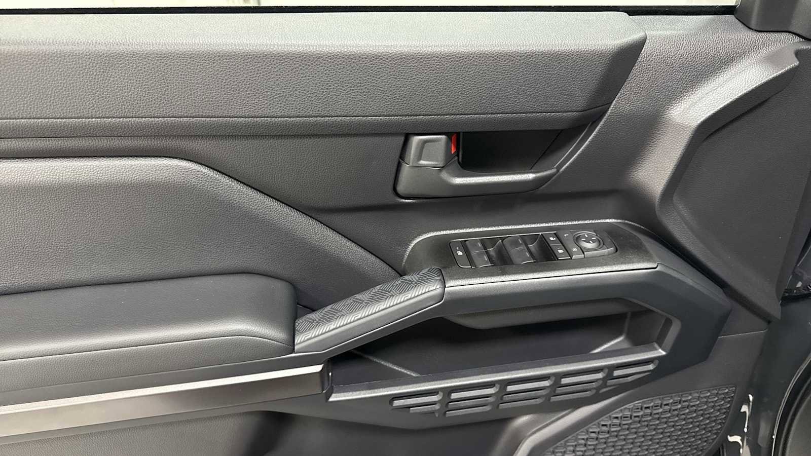 Thumbnail: 2025 Toyota 4Runner - 15