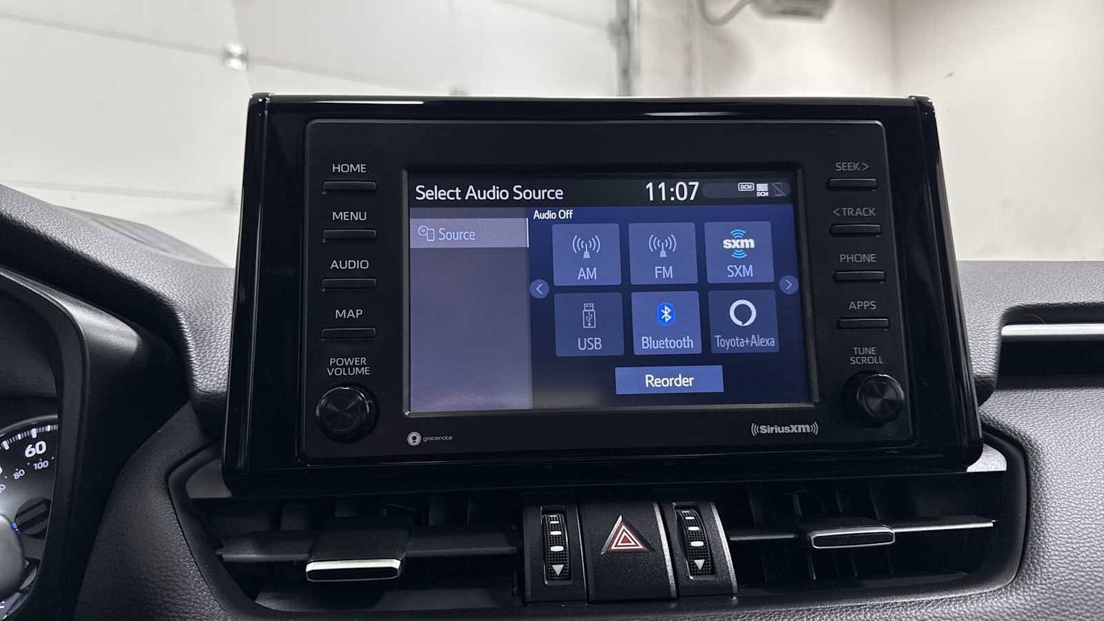 Thumbnail: 2021 Toyota RAV4 - 18