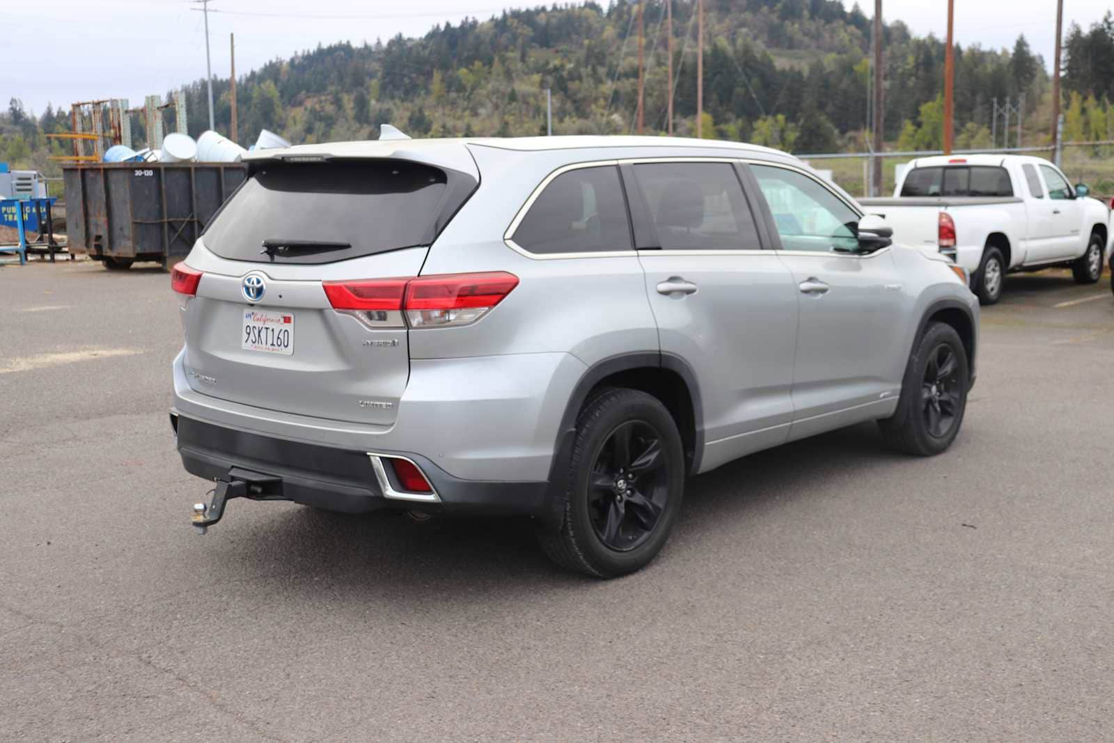 Thumbnail: 2018 Toyota Highlander - 5