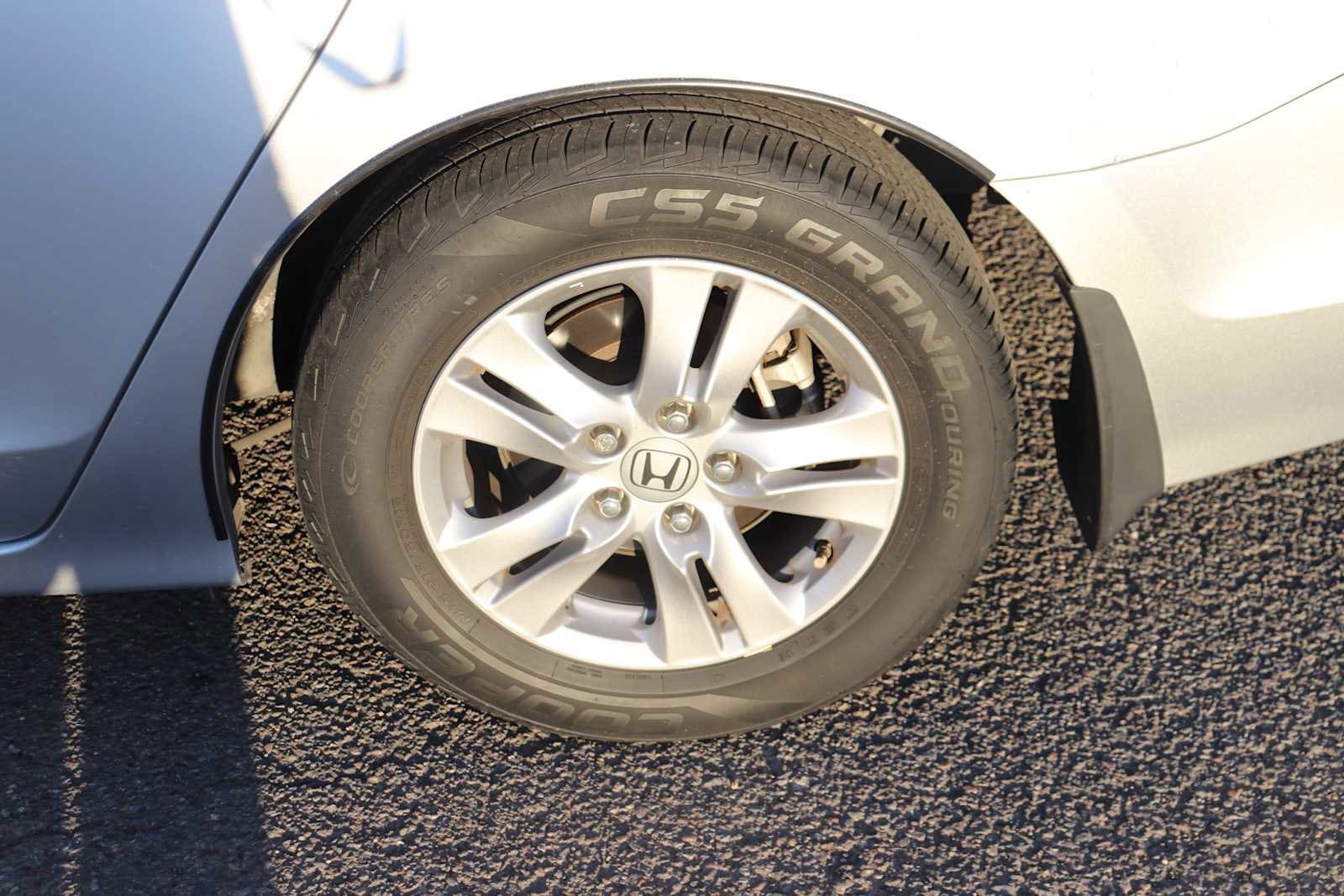 Thumbnail: 2012 Honda Accord - 9