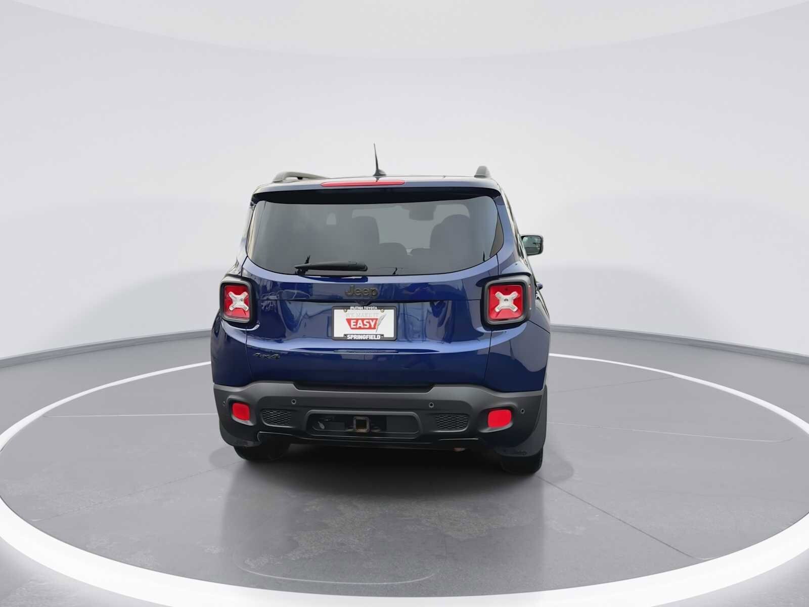 Thumbnail: 2017 Jeep Renegade - 7