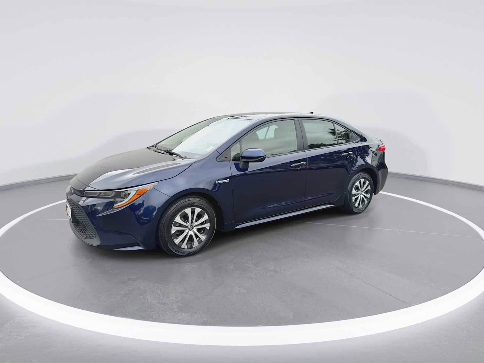 Thumbnail: 2021 Toyota Corolla - 4