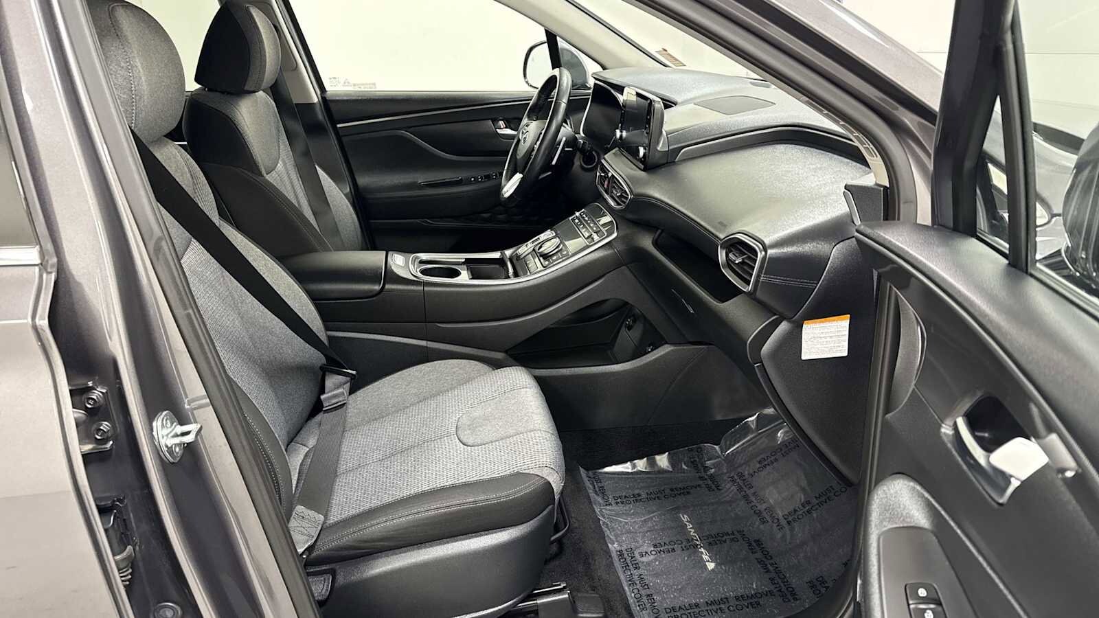 Thumbnail: 2022 Hyundai Santa Fe - 28