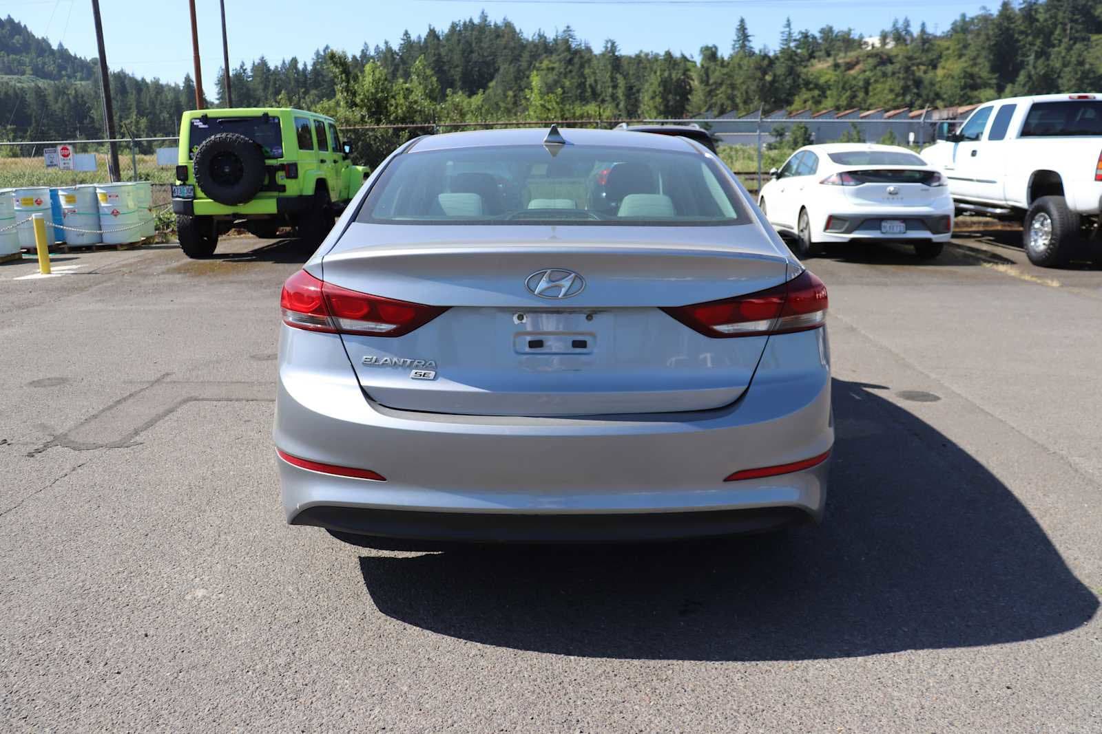 2017 Hyundai Elantra SE 6
