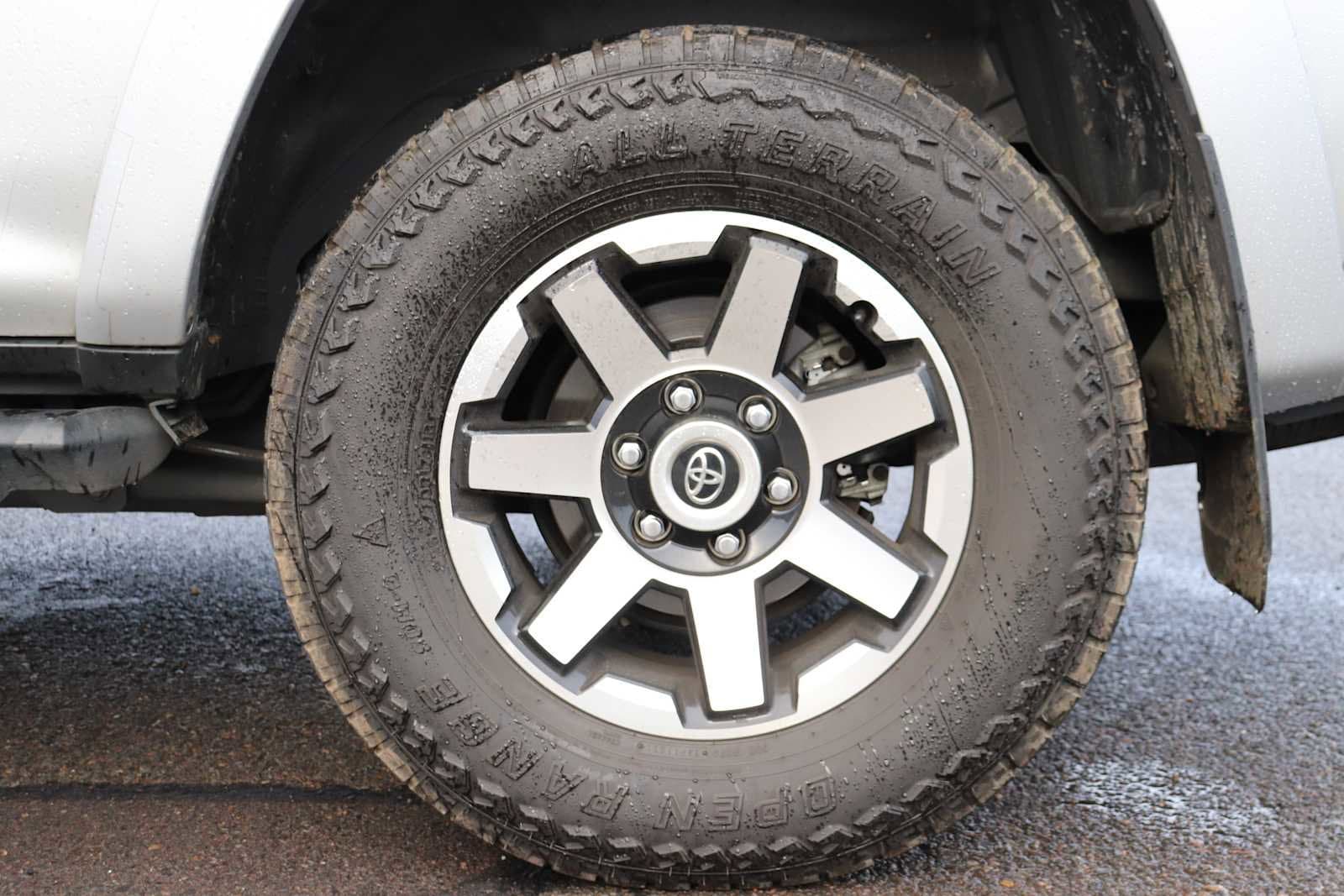 Thumbnail: 2022 Toyota 4Runner - 9