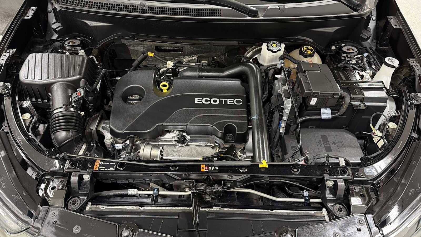 Thumbnail: 2022 Chevrolet Equinox - 31