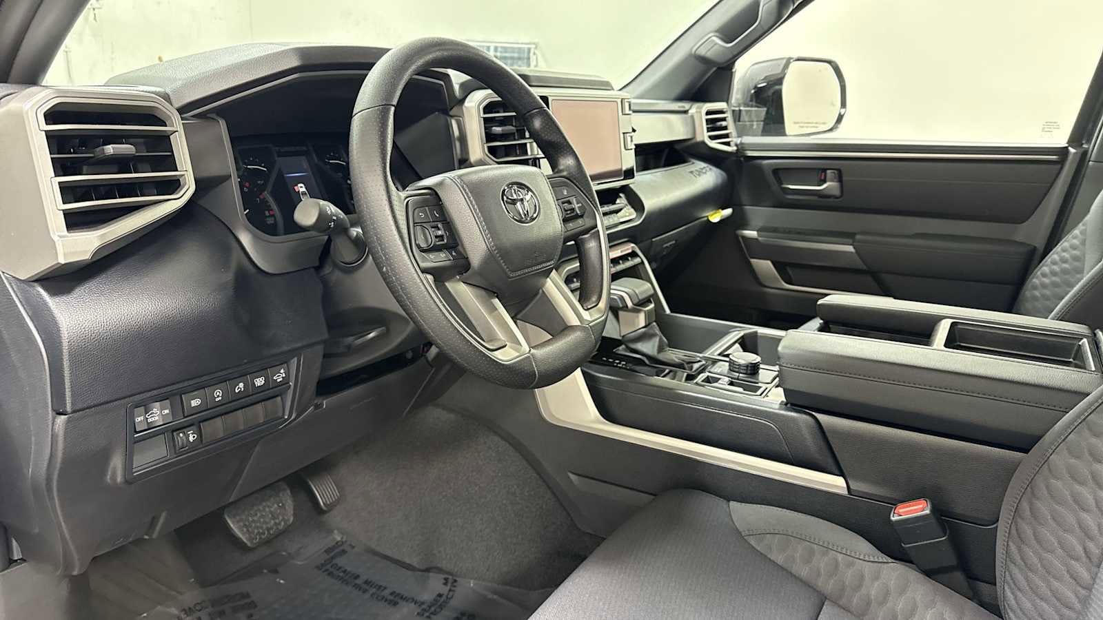 Thumbnail: 2026 Toyota Tundra - 12
